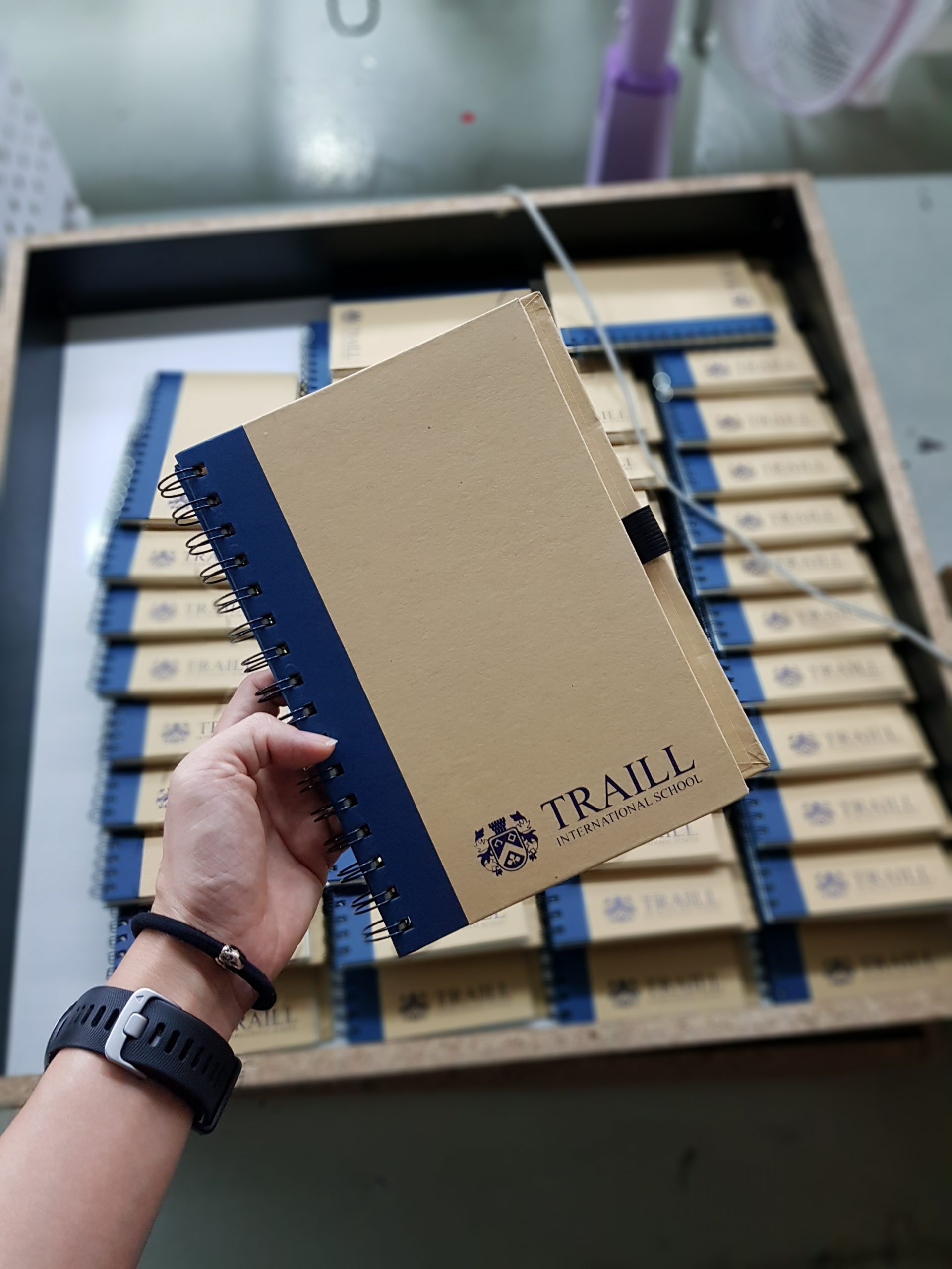 ผลงาน สมุดโน๊ต TRAILL ของพรีเมี่ยม