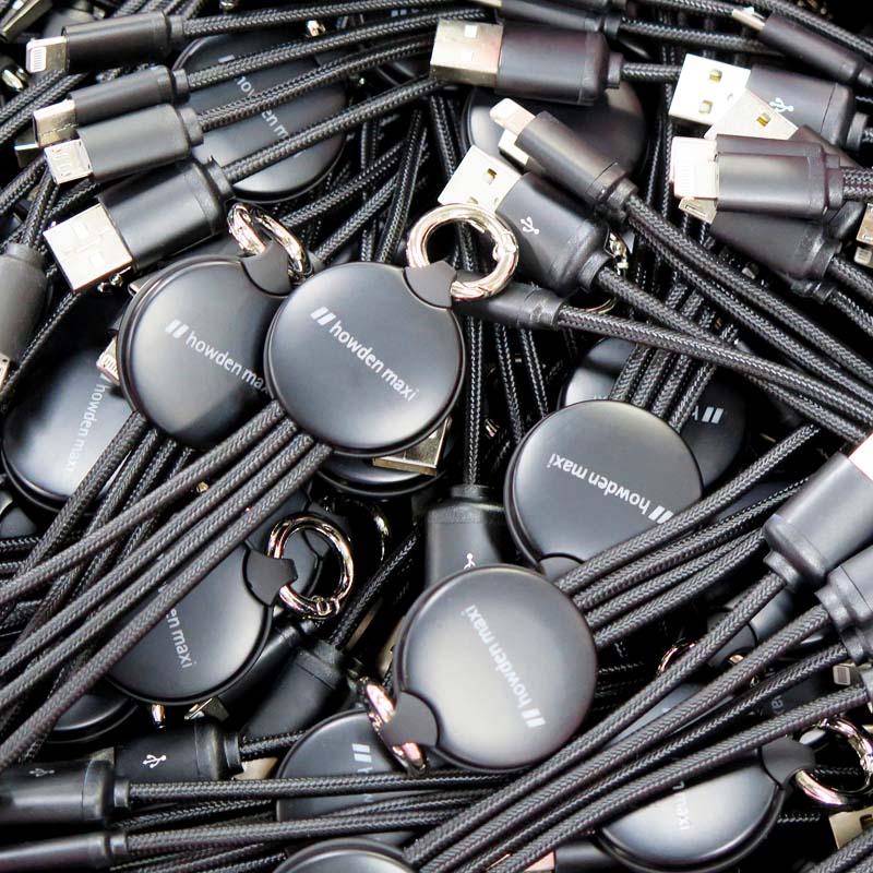 ผลงานของพรีเมี่ยม สายชาร์จ USB สกรีนโลโก้ สกรีนโลโก้ howden maxi