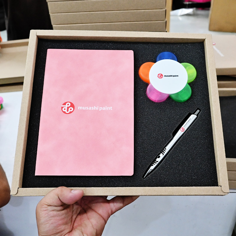 gift-set-musashi-paint
