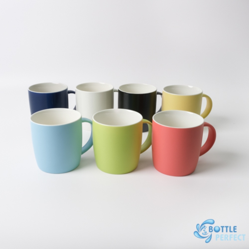 souvenir-color-trends-2025-design-guide