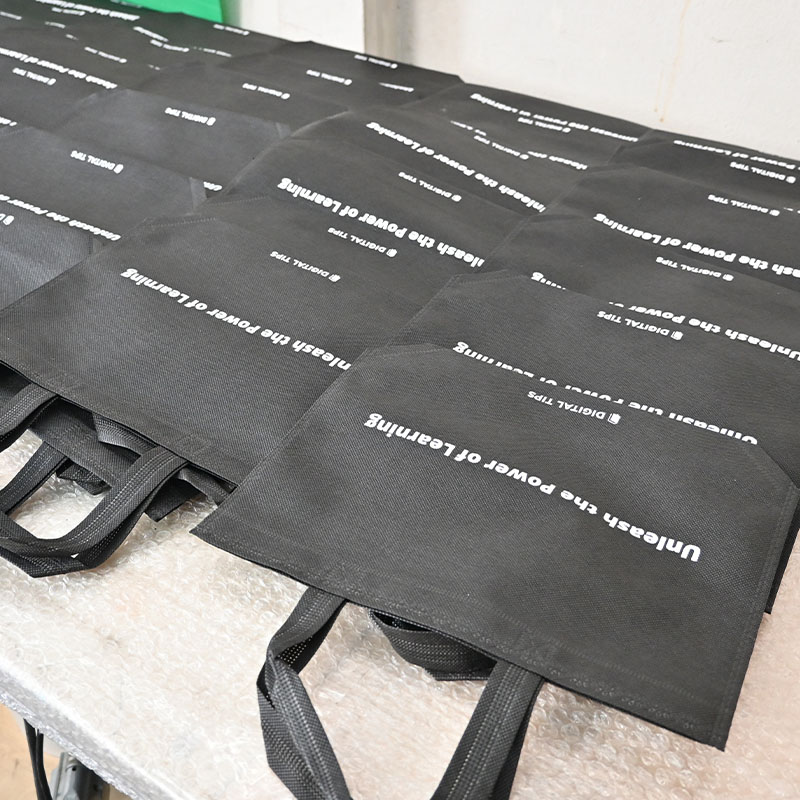 ถุงผ้า-Unleash-the-power-of-learning