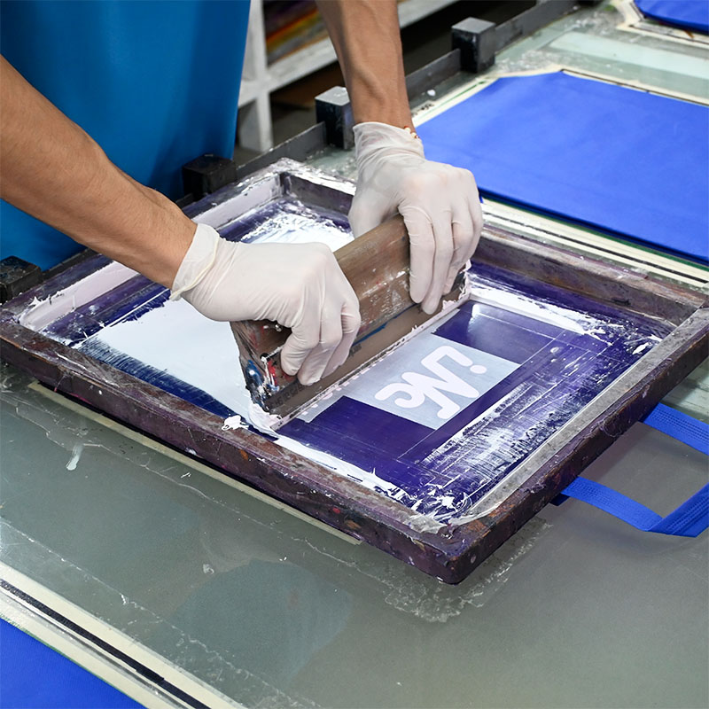 ถุงผ้า-สกรีนโลโก้-iNc