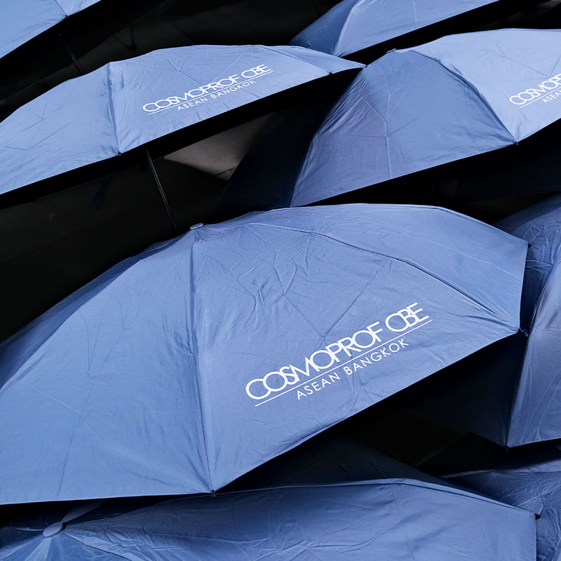 ร่ม-สกรีนโลโก้-COSMOPROF-OBE