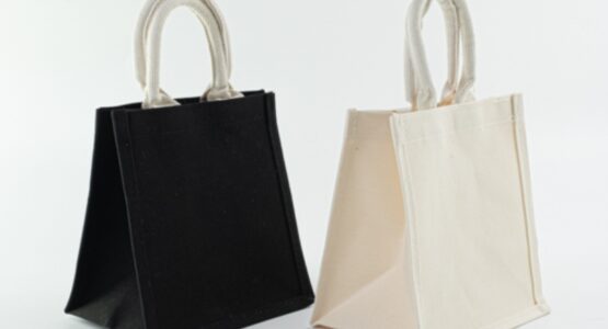 affordable-promotional-products-with-premium-brand-image