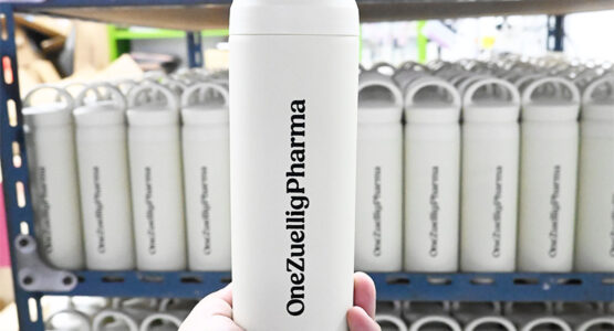 กระบอกน้ำ-สกรีนโลโก้-OneZuelligPharma-1