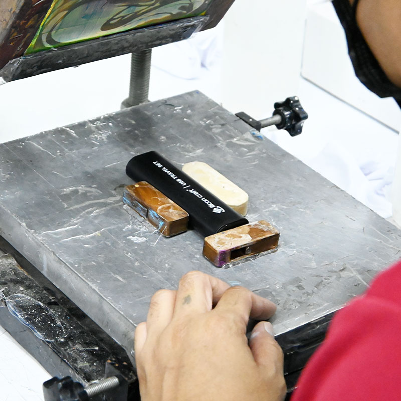 สายชารจ์-สกรีนโลโก้-ilicon-craft-3 สายชารจ์-สกรีนโลโก้-ilicon-craft